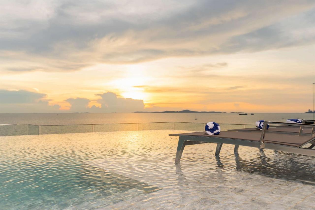 Bayphere Hotel Pattaya Jc 나 좀티엔 외부 사진 View from the rooftop pool