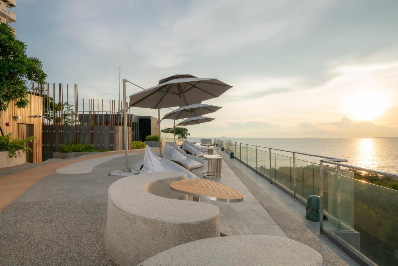 Bayphere Hotel Pattaya Jc 나 좀티엔 외부 사진 The View